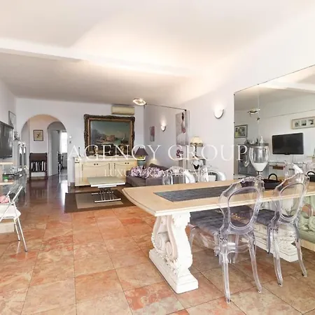 Croisette, 1 Chambre *